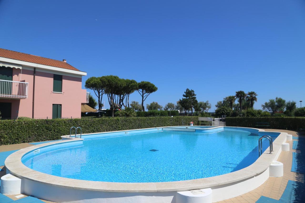 Beachside Family Garden Retreat Cavallino-Treporti Esterno foto